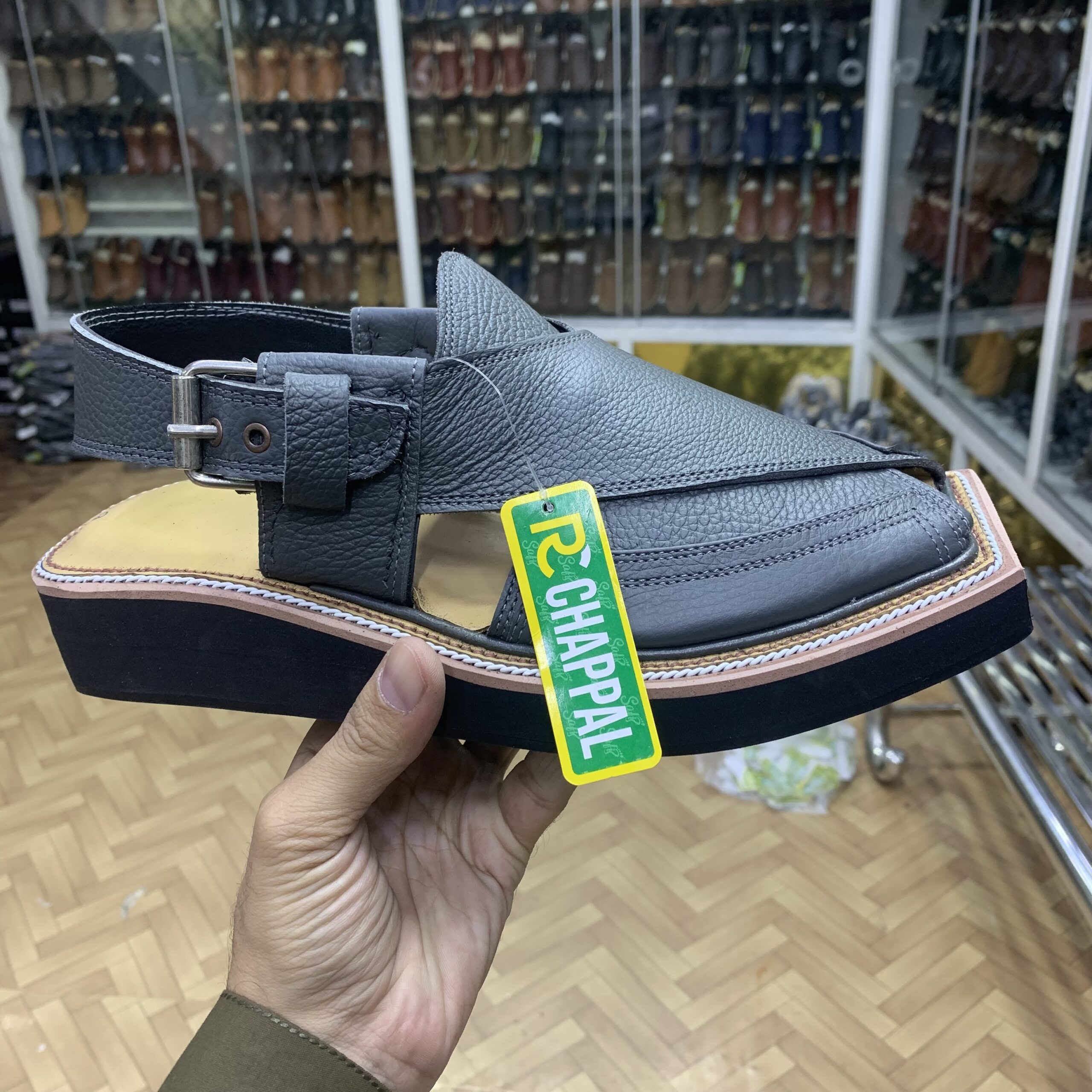 Classic Kaptaan Chappal